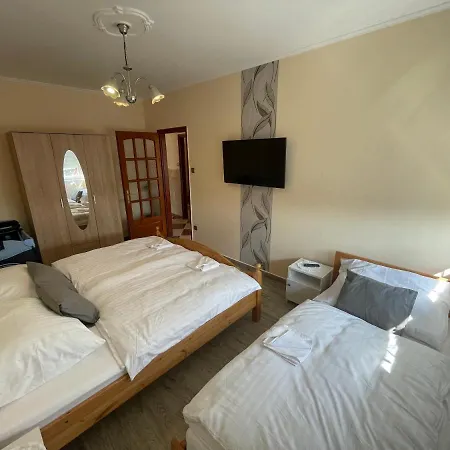 Siofok Apartman 시오포크