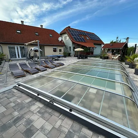 Siofok Apartman *